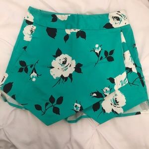 Aqua blue/green skort